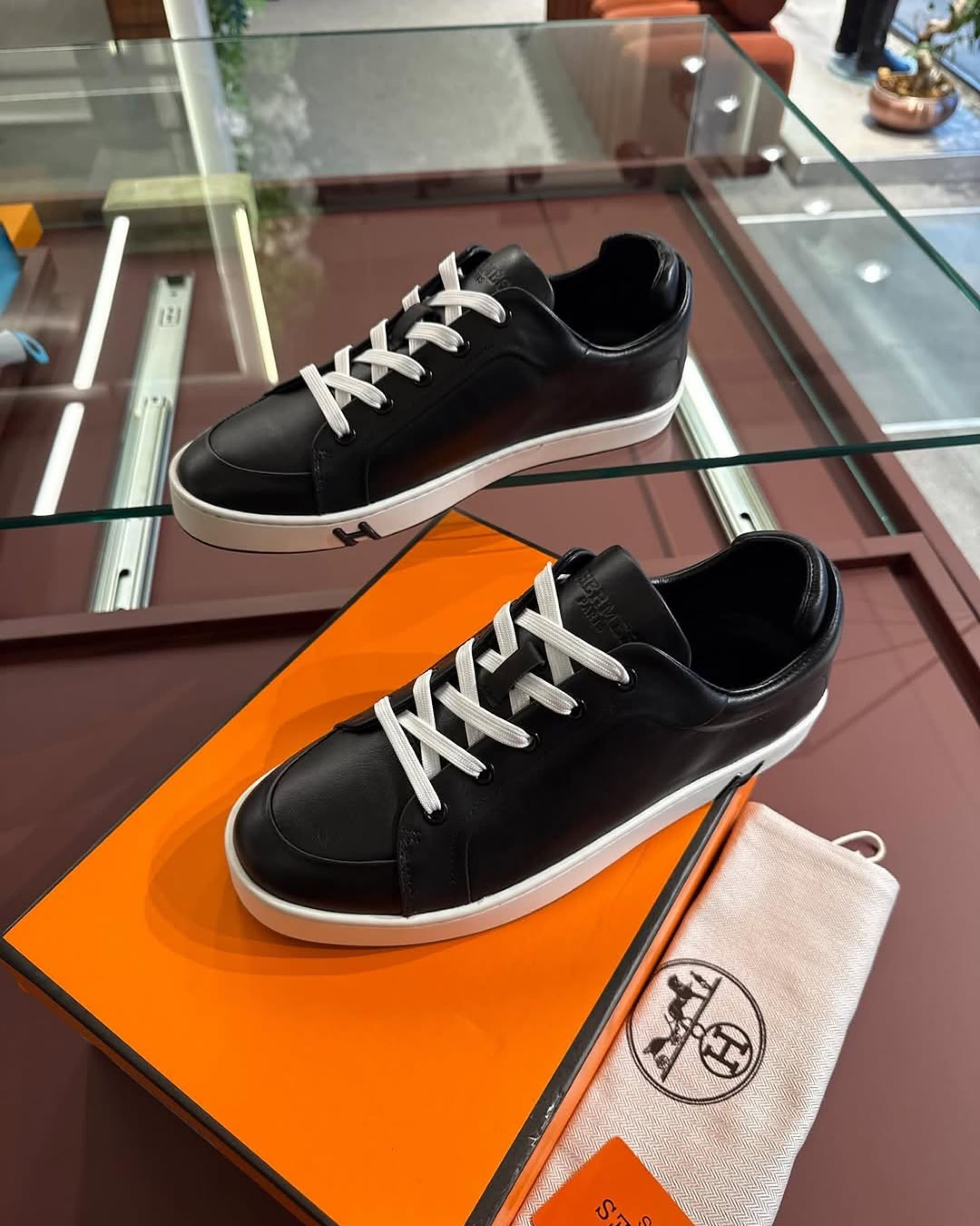 Hermes Sneaker