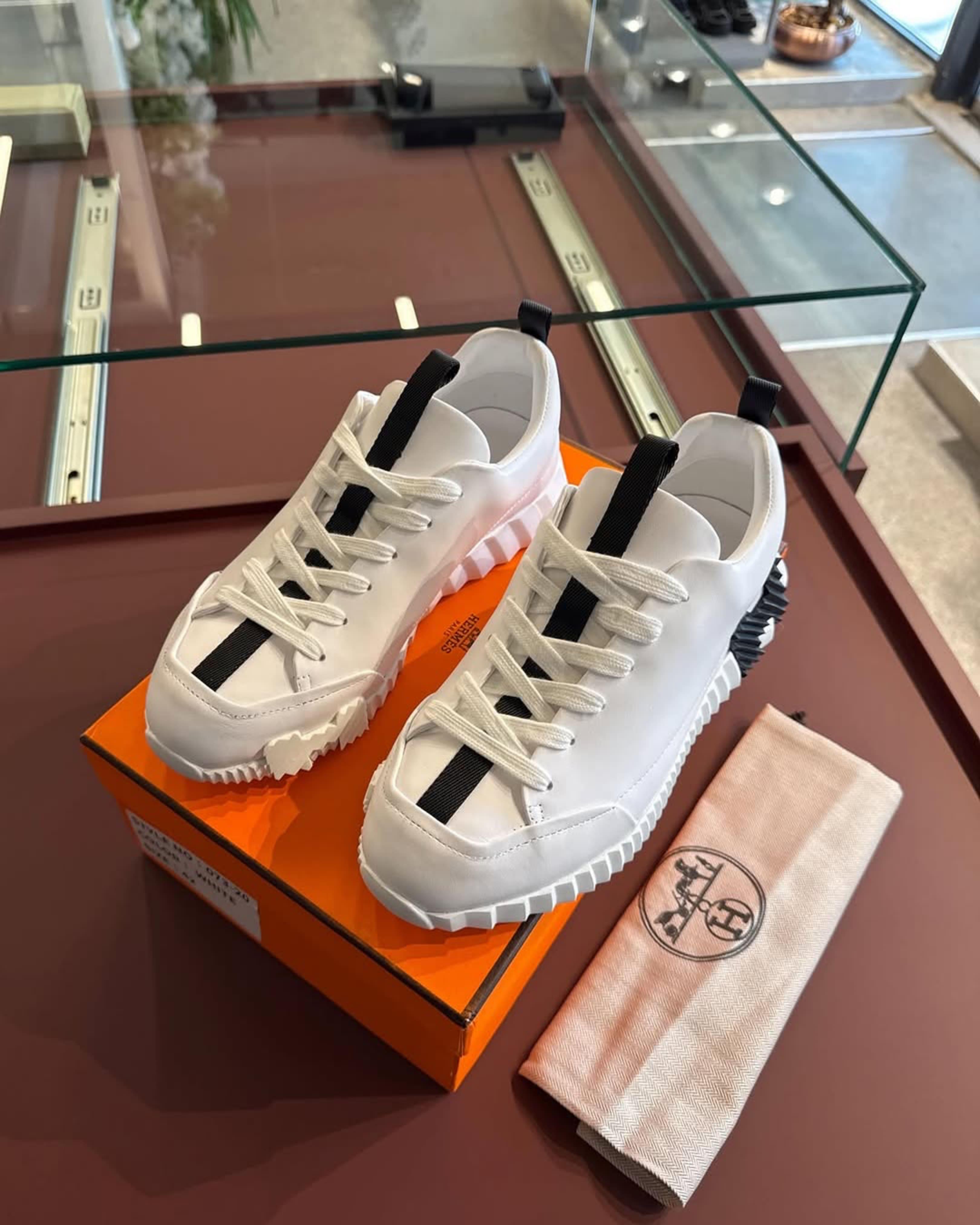Hermes Sneaker