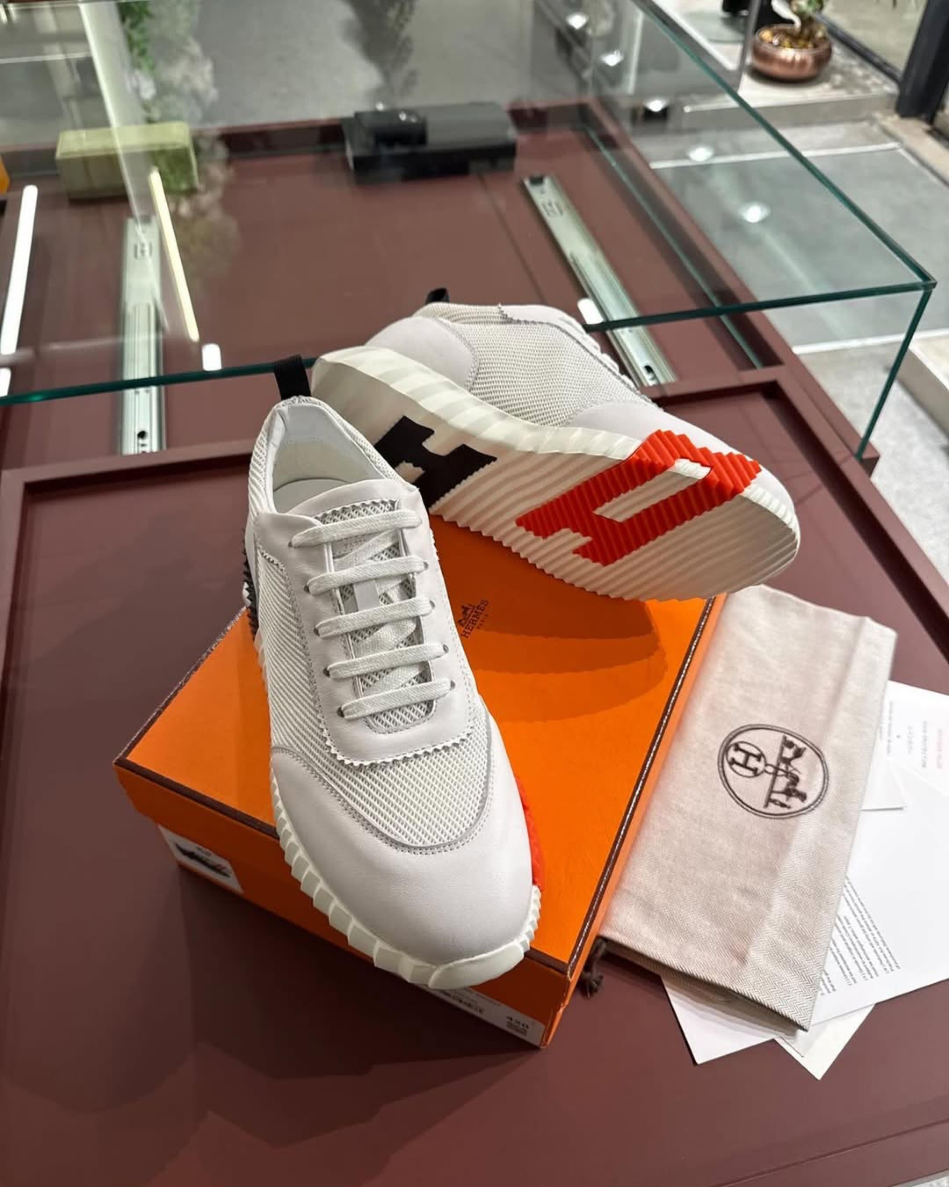 Hermes Sneaker