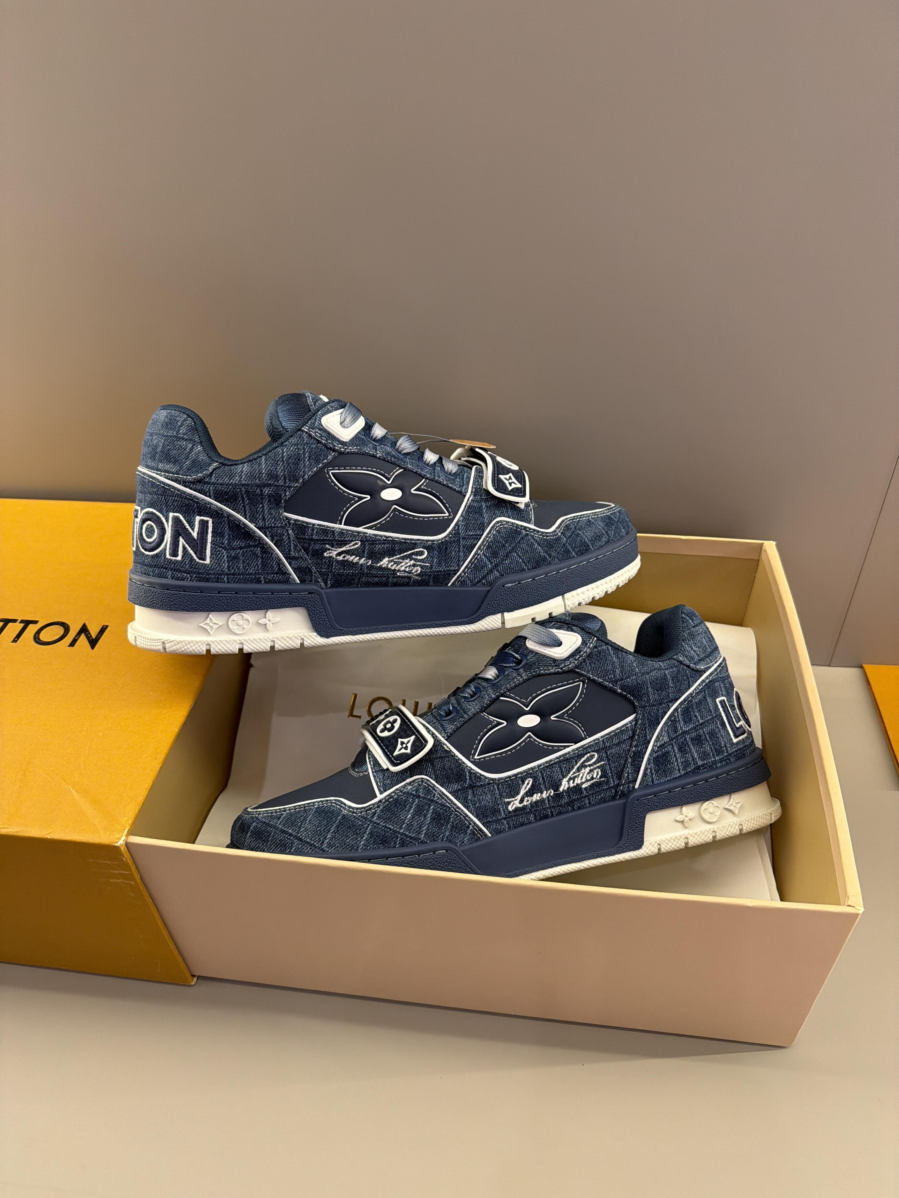 Louis Vuitton mavi sneaker