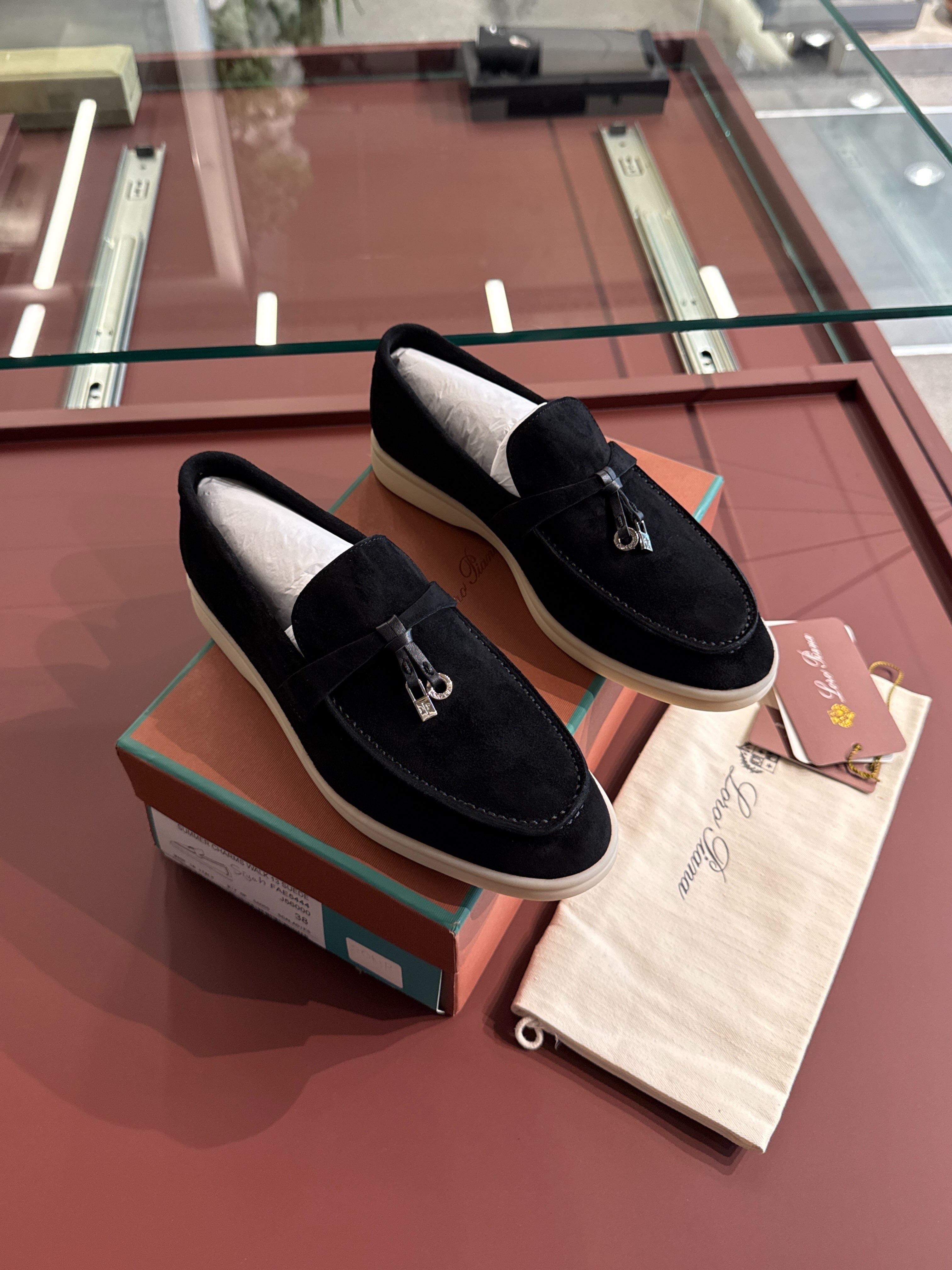 Loro Piana Siyah Loafer