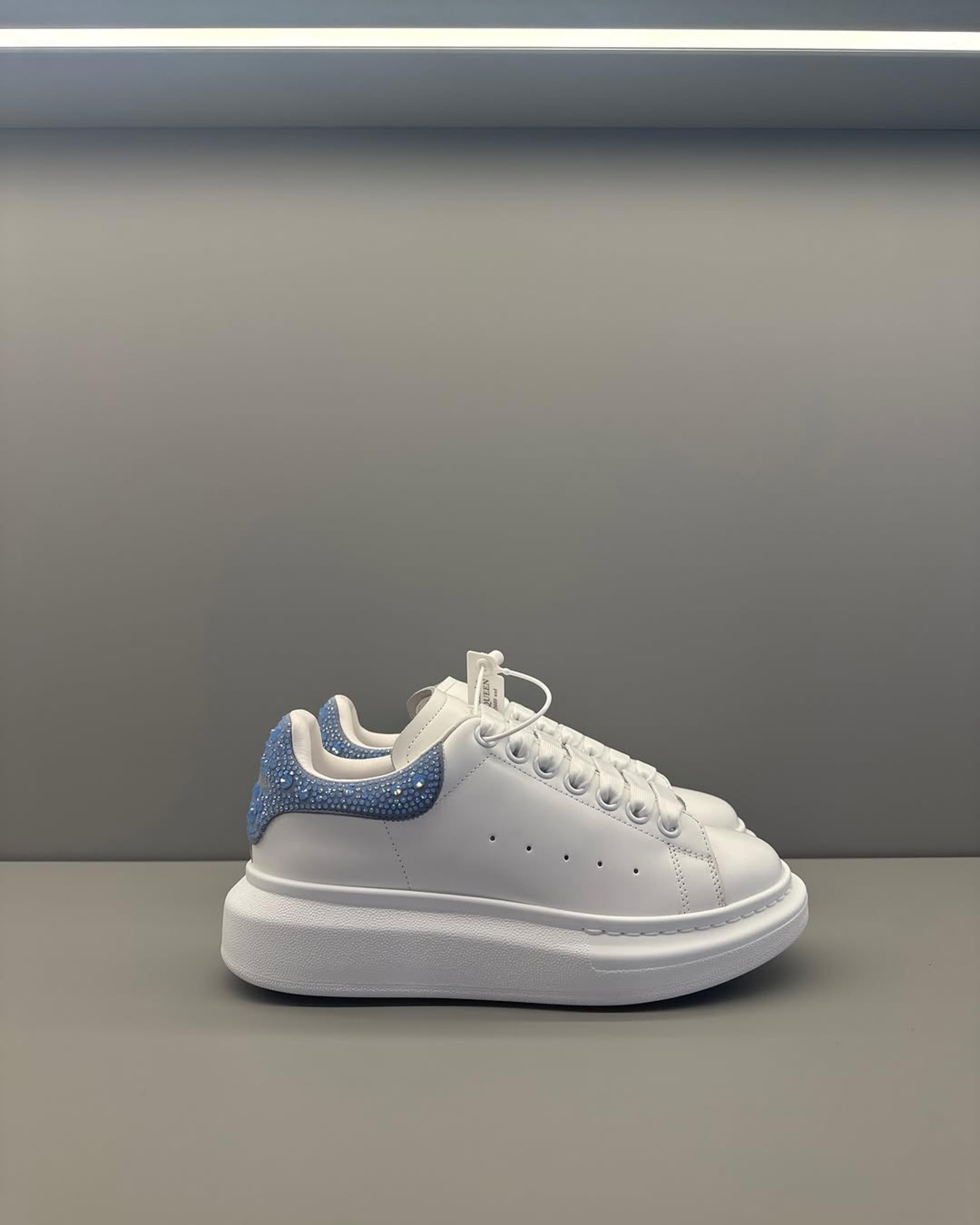 Alexander McQueen MAV