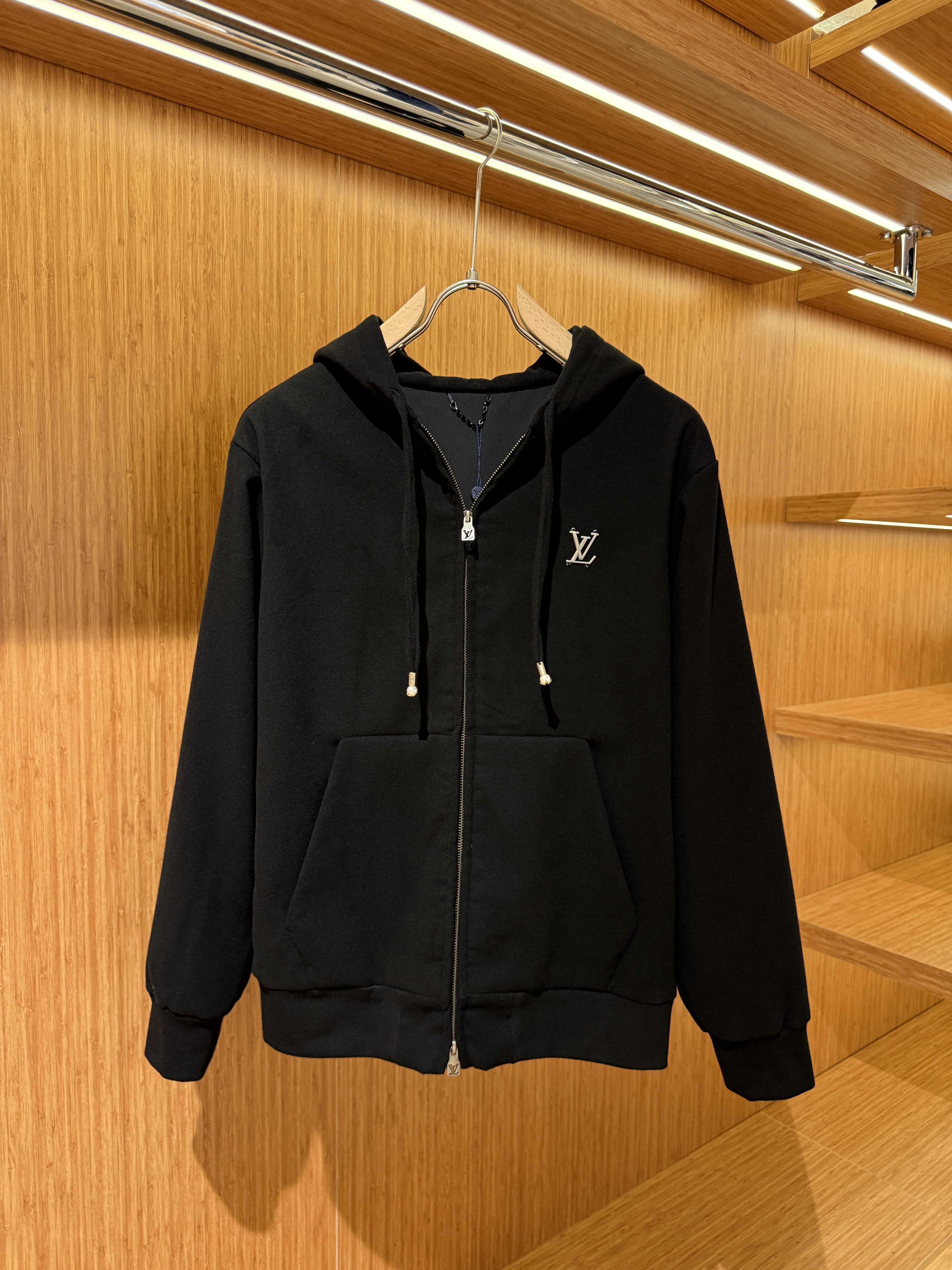 Louıs Vuıtton %100 kaşmir fermuarlı hoodie S