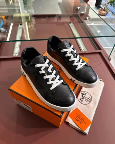 Hermes Sneaker