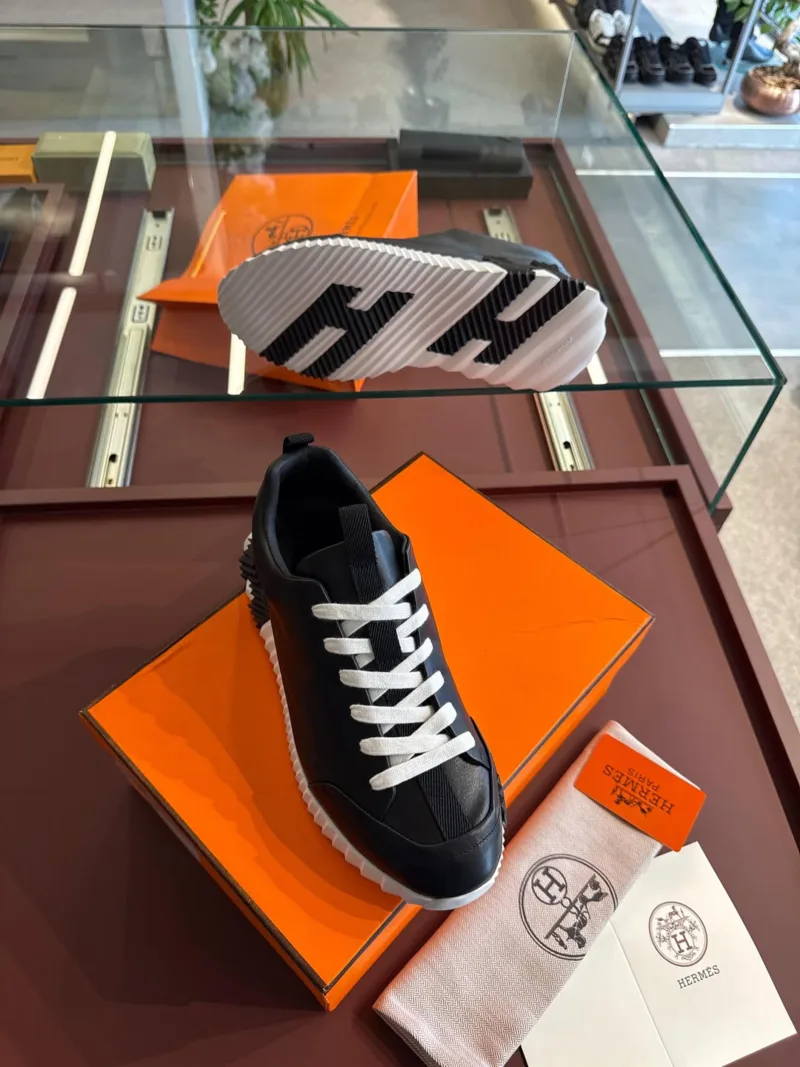 Hermes Sneaker