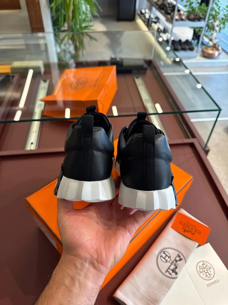 Hermes Sneaker