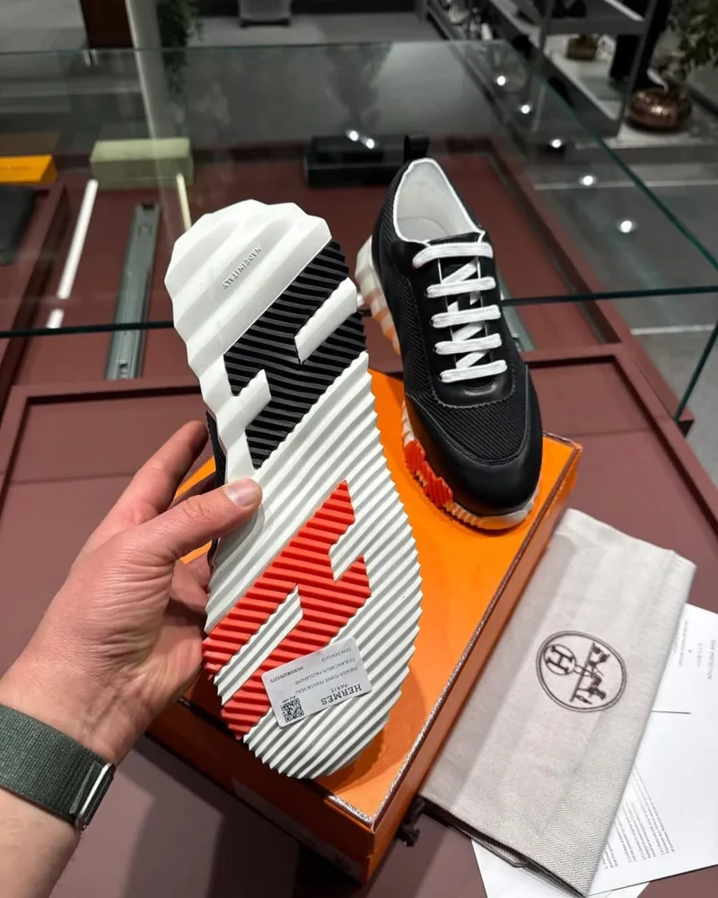 Hermes Sneaker