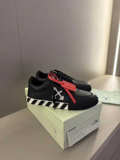 Off White Gym Shoes Lovers