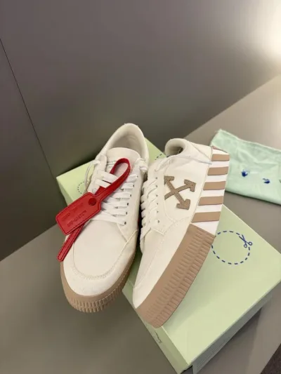 Off-White Vulc Sneaker White