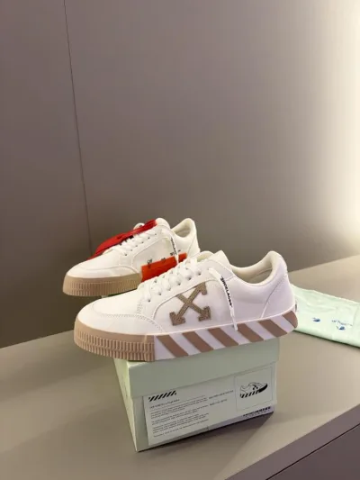 Off-White Vulc Sneaker White
