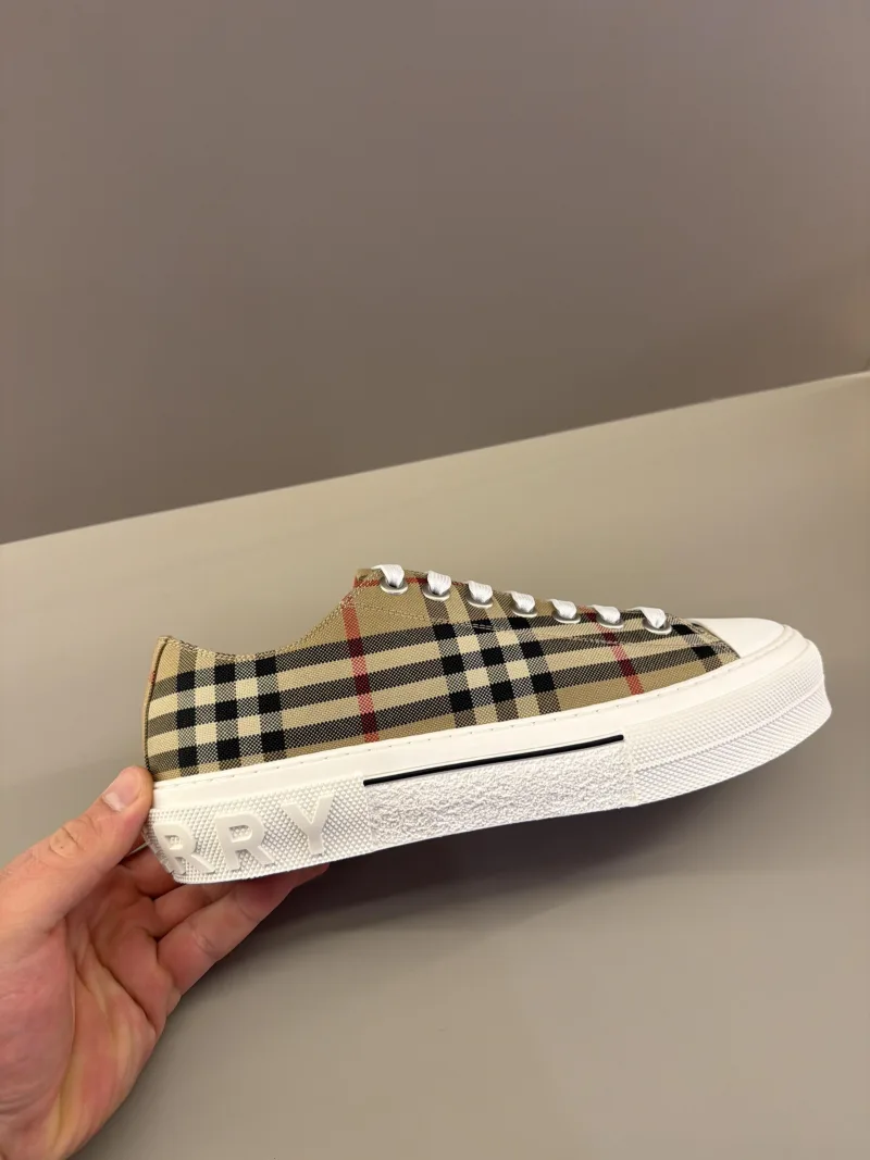 Burberry Vintage Check low-top
