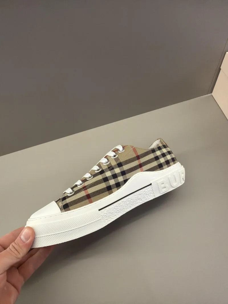 Burberry Vintage Check low-top