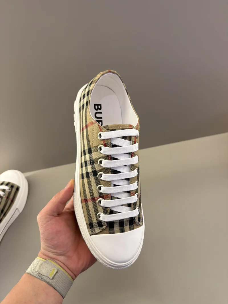 Burberry Vintage Check low-top