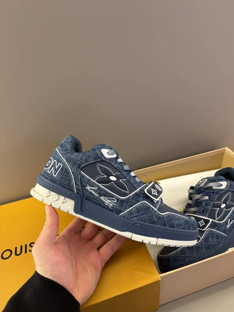 Louis Vuitton mavi sneaker