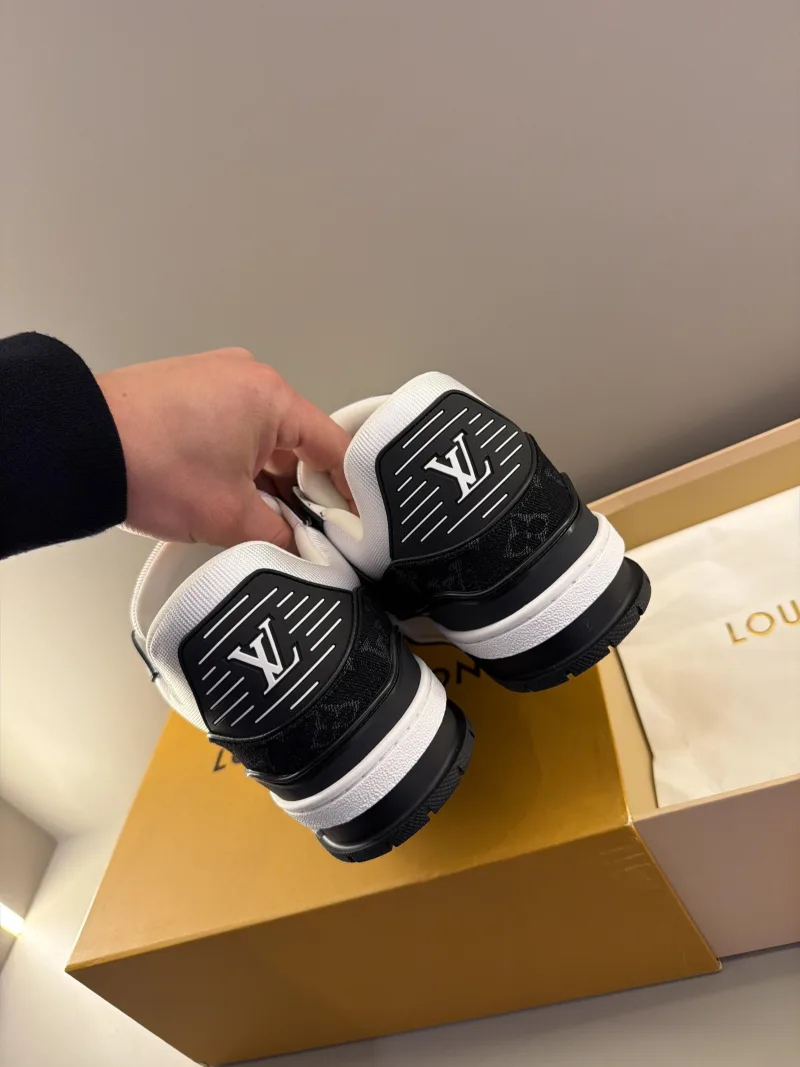 Louıs Vuıtton trainer