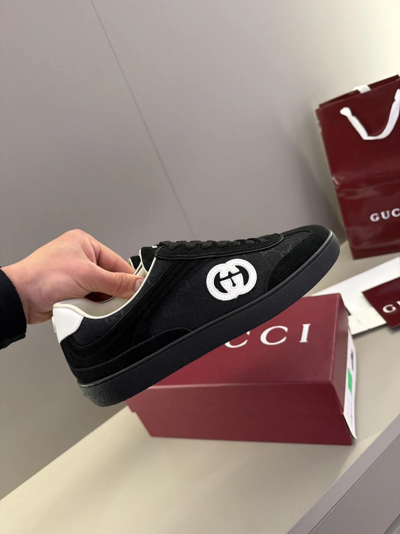 Gucci sneakers