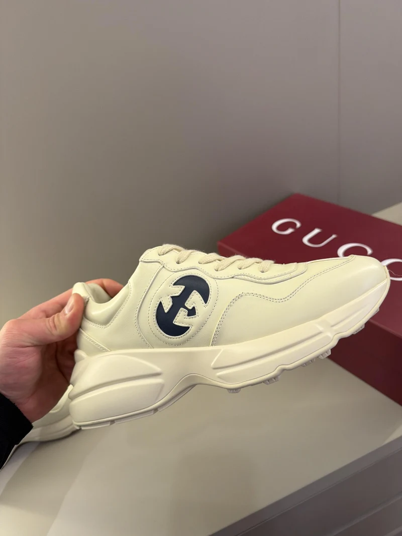 Gucci Krem