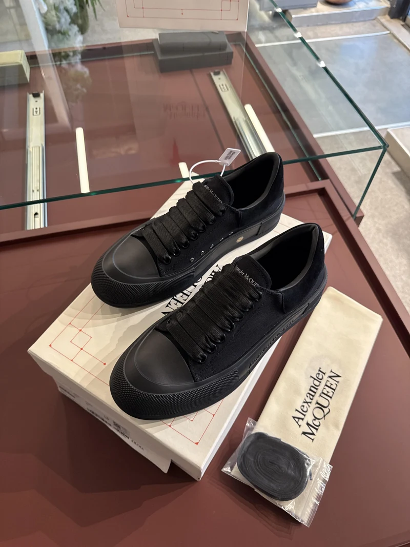 Alexander McQueen FS101