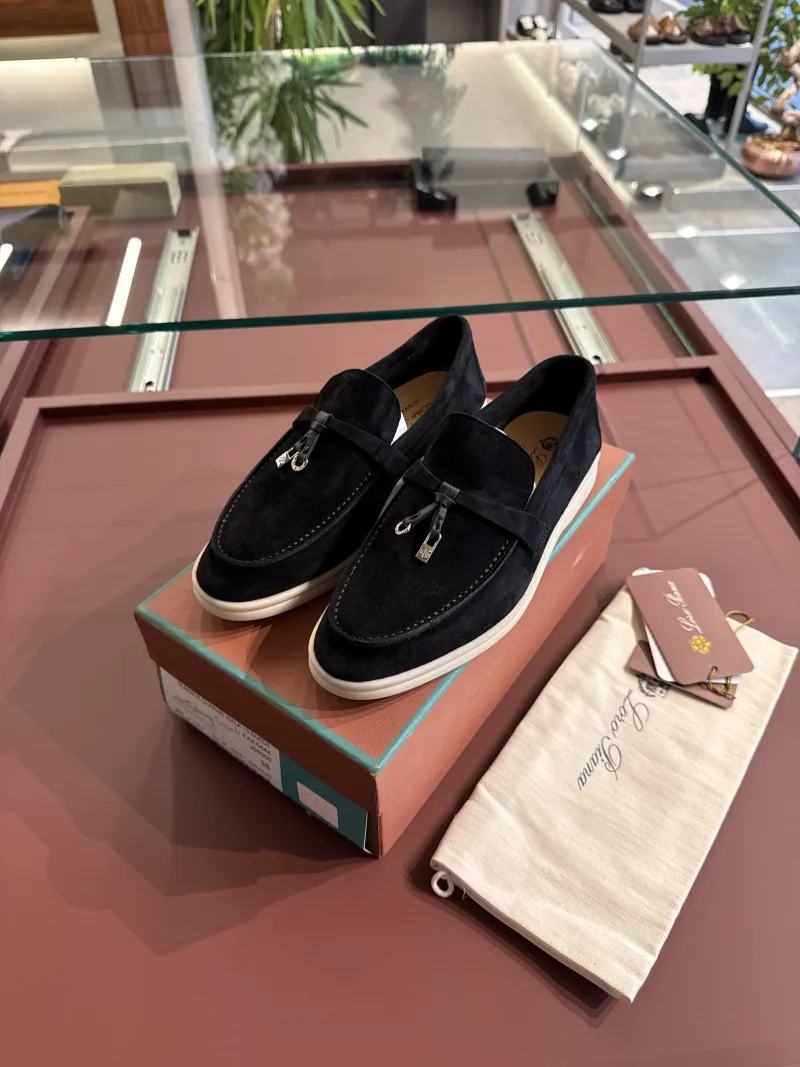 Loro Piana Siyah Loafer