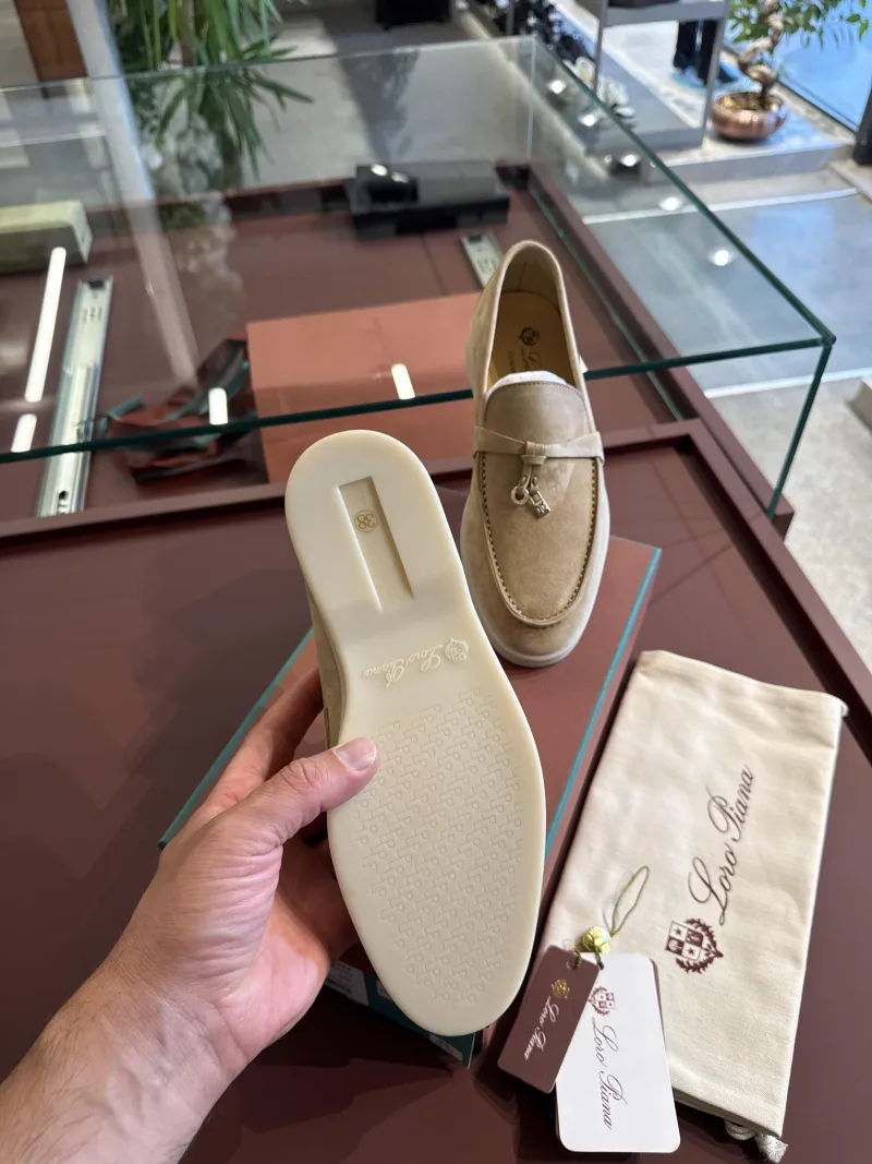 Loro Piana Krem Loafer