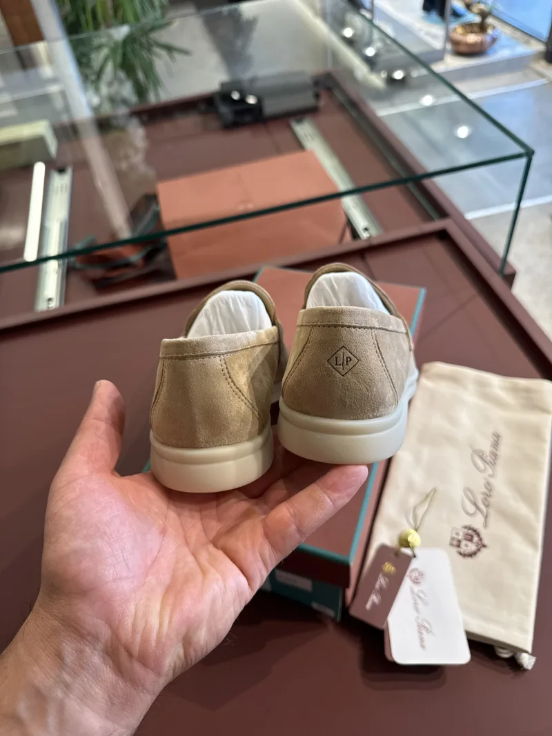 Loro Piana Krem Loafer