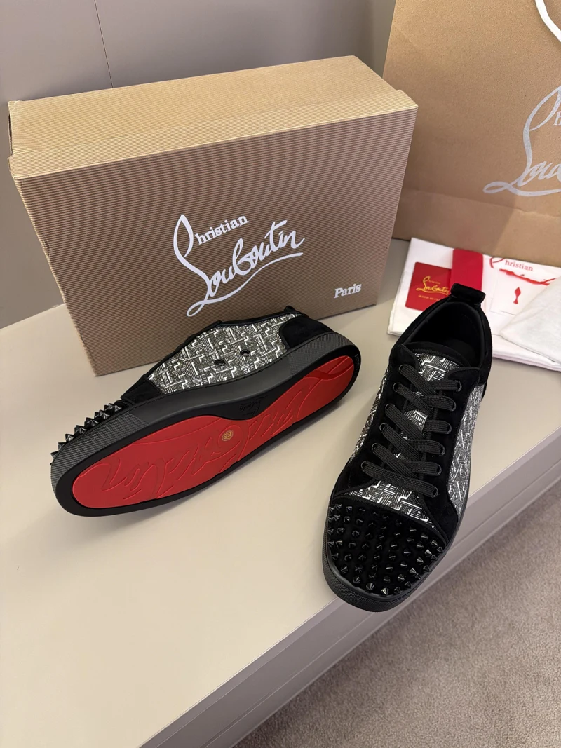 Christian Louboutin (DS-02)