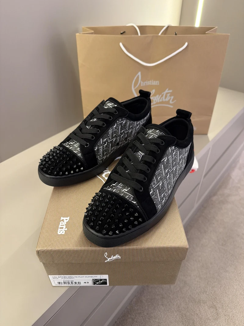 Christian Louboutin (DS-02)