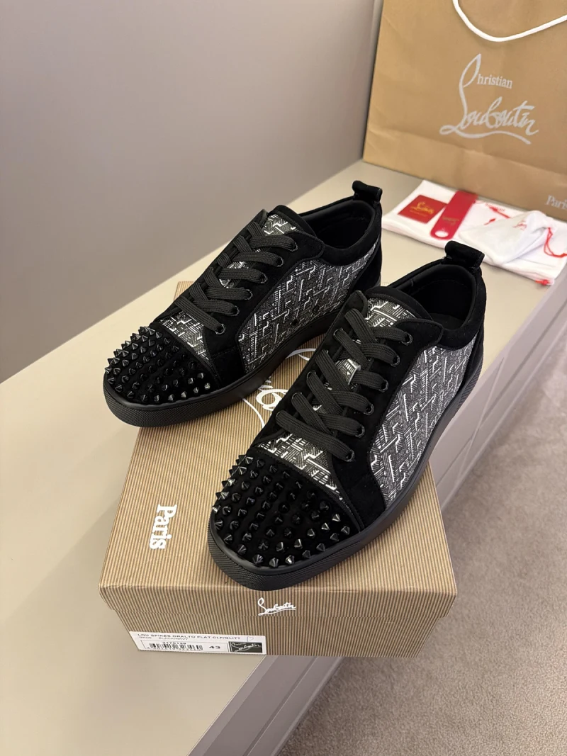 Christian Louboutin (DS-02)