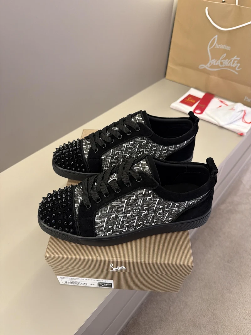 Christian Louboutin (DS-02)
