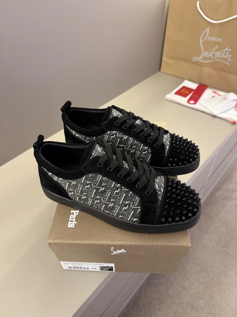 Christian Louboutin (DS-02)