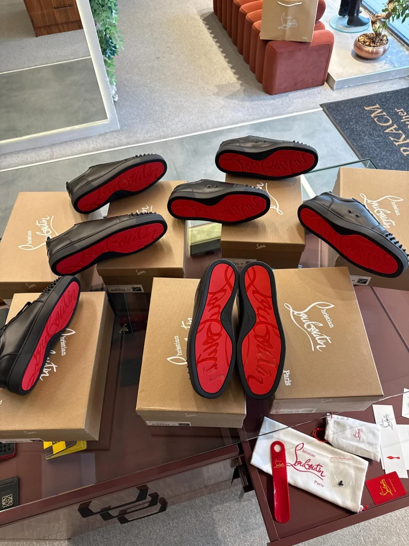 Christian Louboutin -Louis Junior