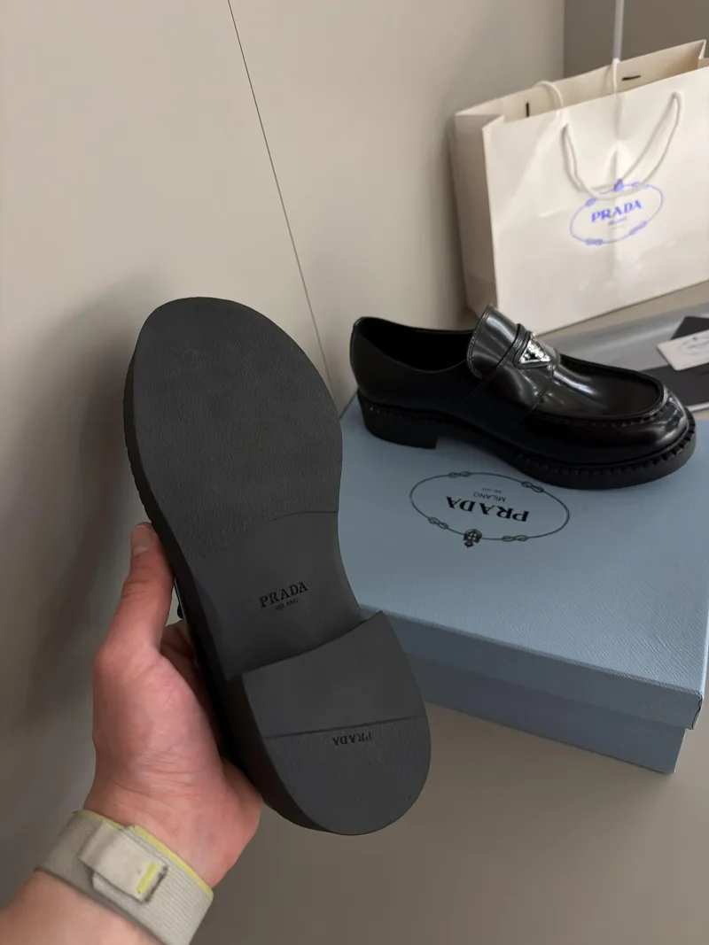Prada Siyah Loafer Men