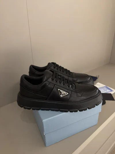 Prada Siyah Deri Ayakkabı