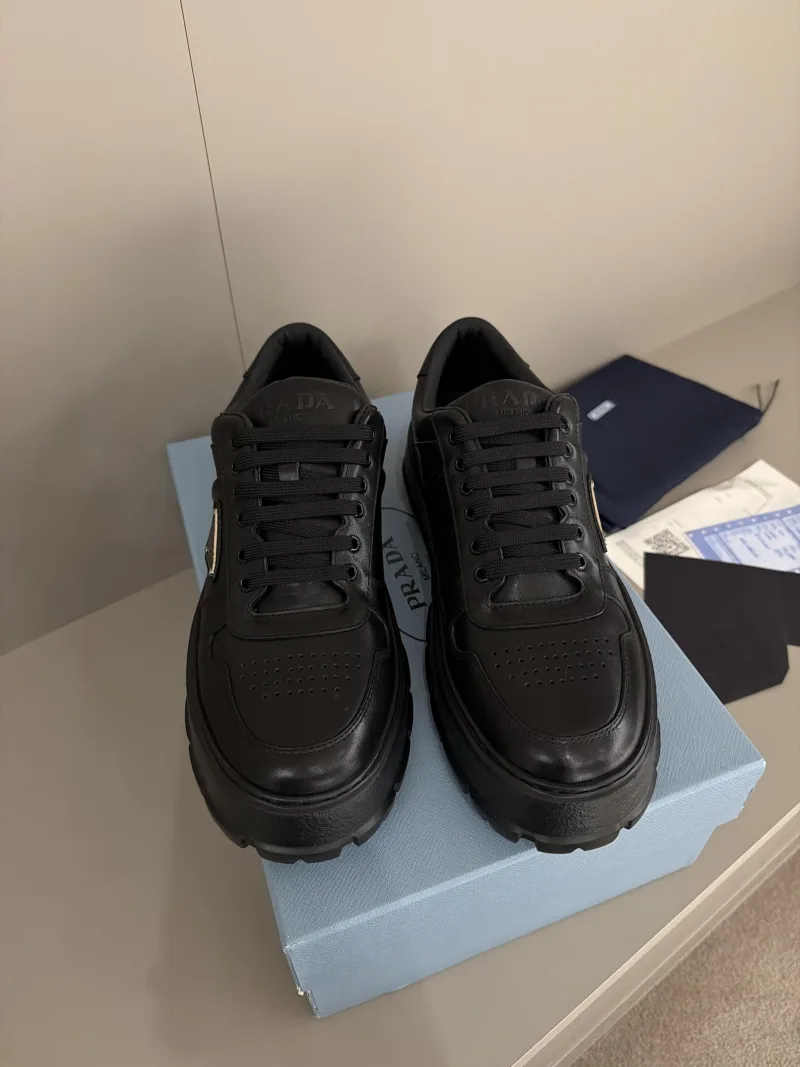 Prada Siyah Deri Ayakkabı