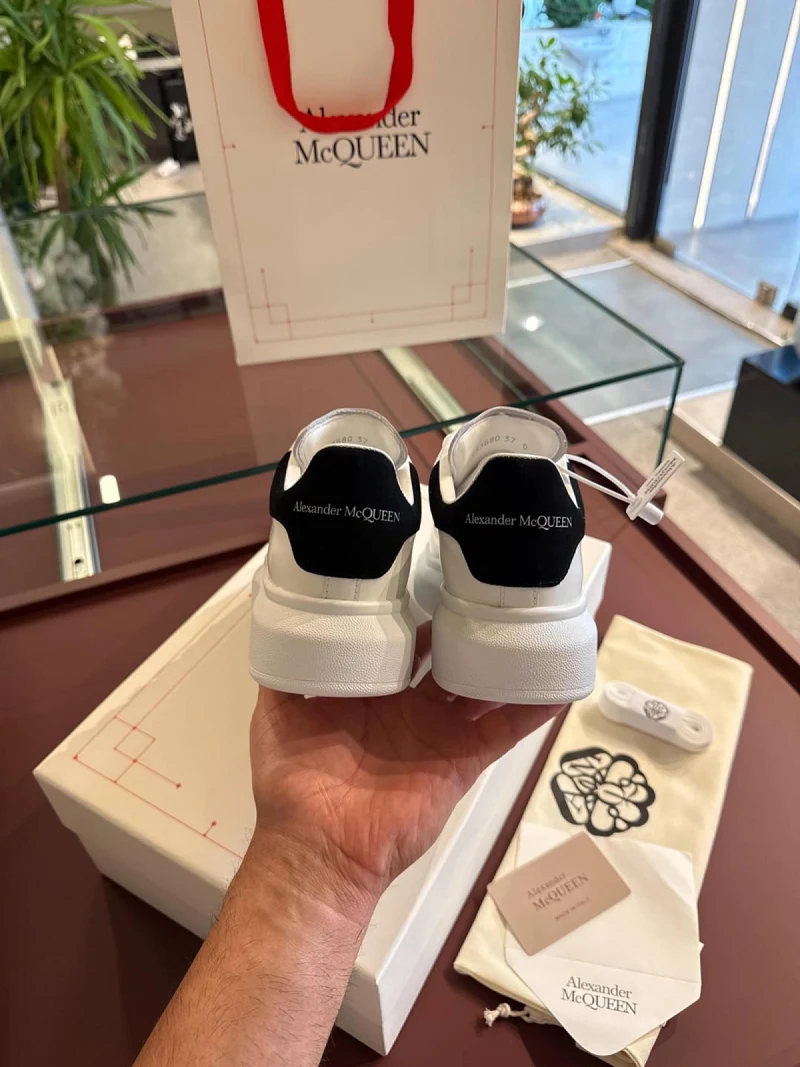 Alexander McQueen süet-312