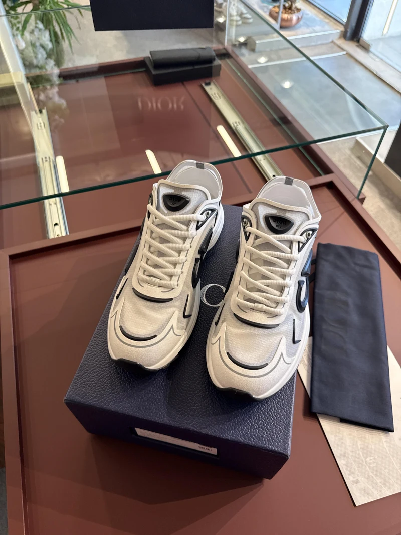 Dior B30 Countdown Tech Sneaker