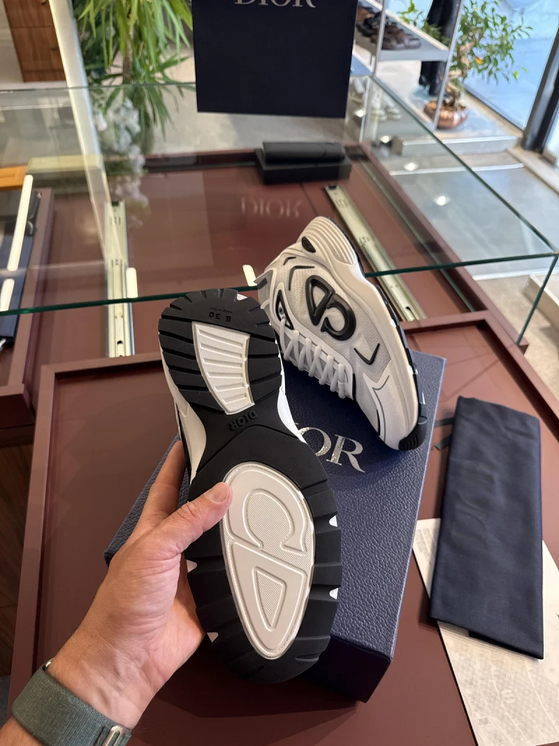 Dior B30 Countdown Tech Sneaker