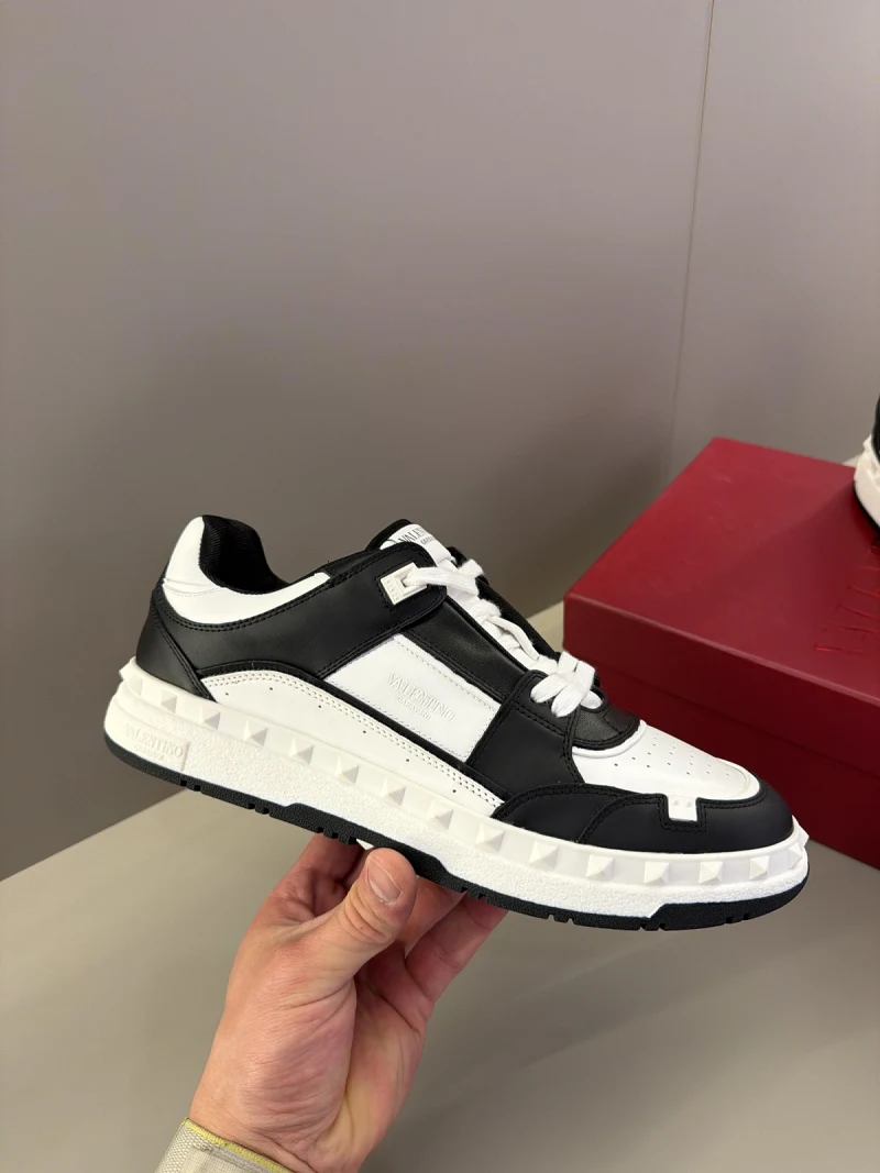 Valentino T