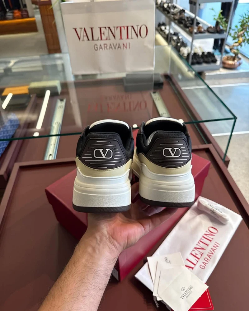 Valentino Garavani 2
