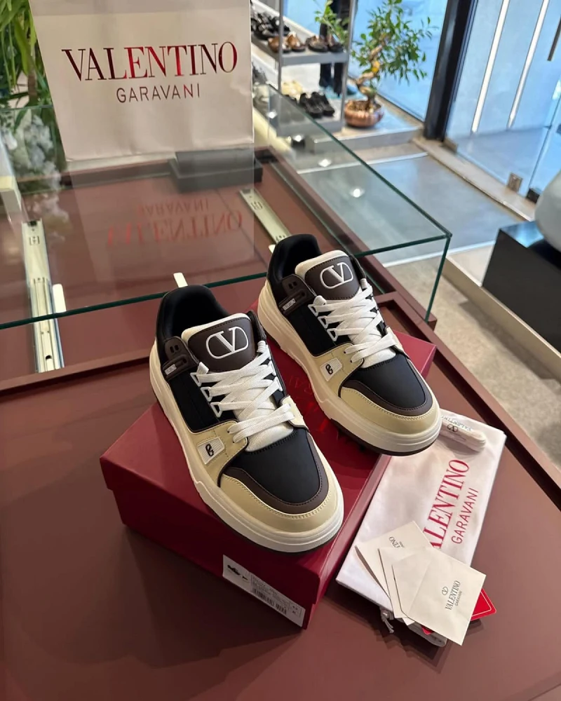 Valentino Garavani 2