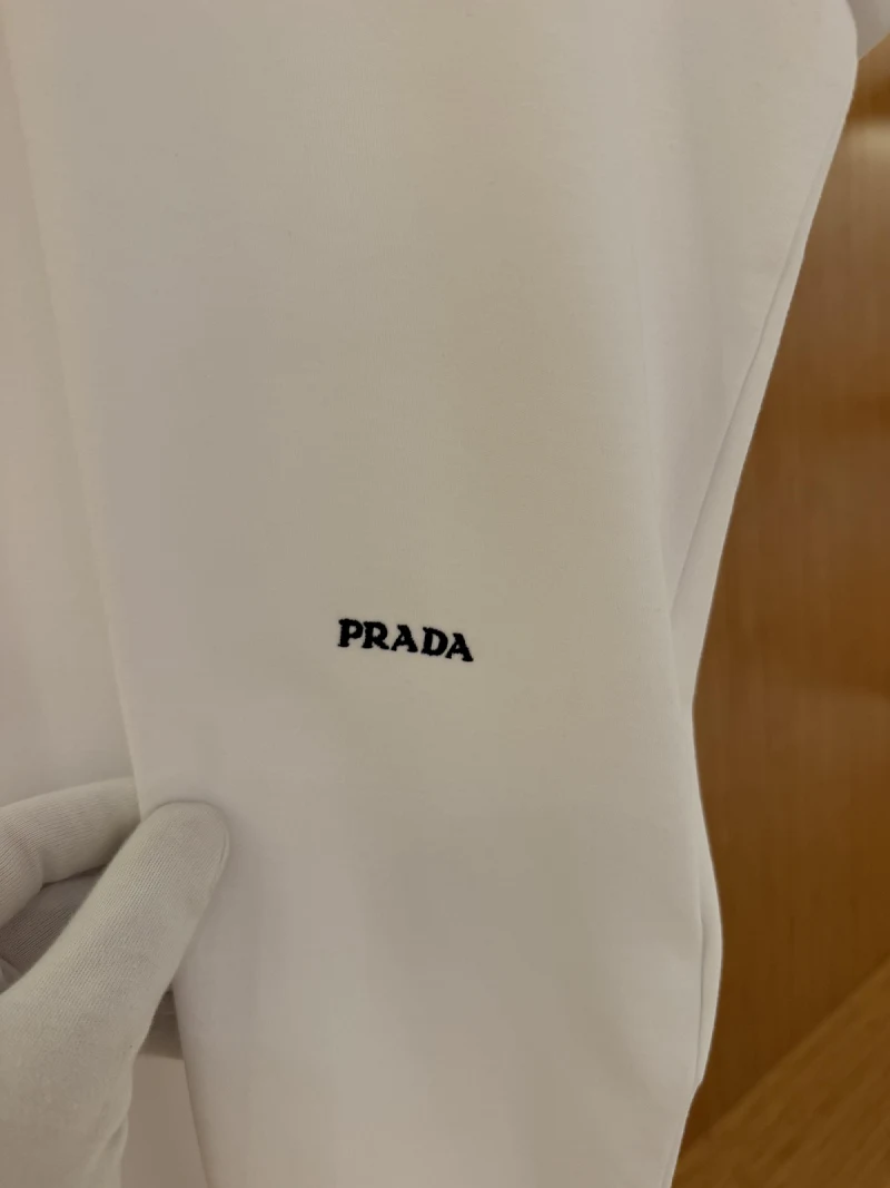 PRADA WHİTE