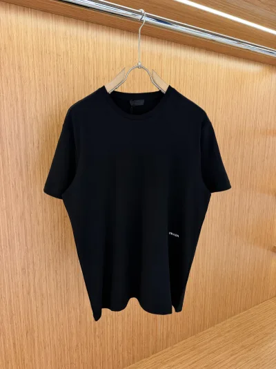 Prada Black2