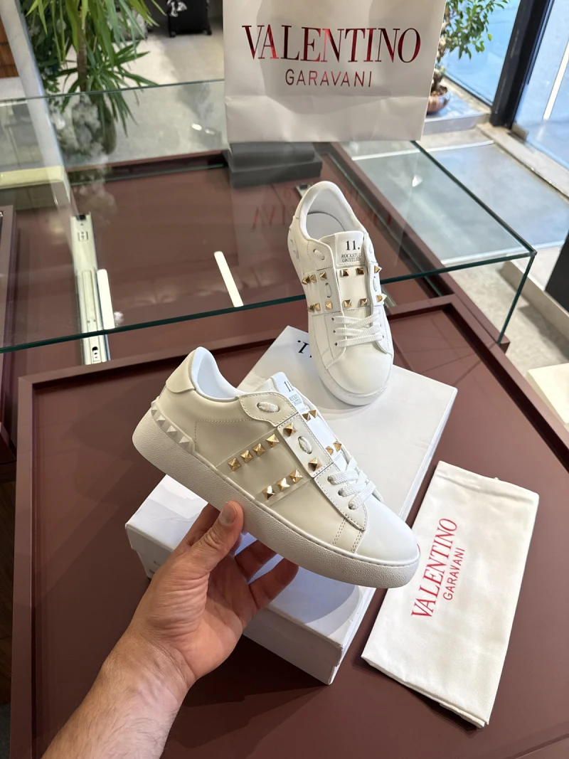 Valentino beyaz taşlı sneaker