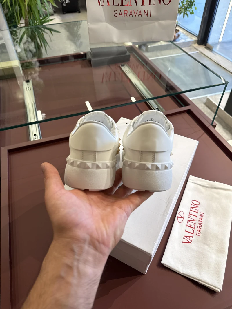 Valentino beyaz taşlı sneaker