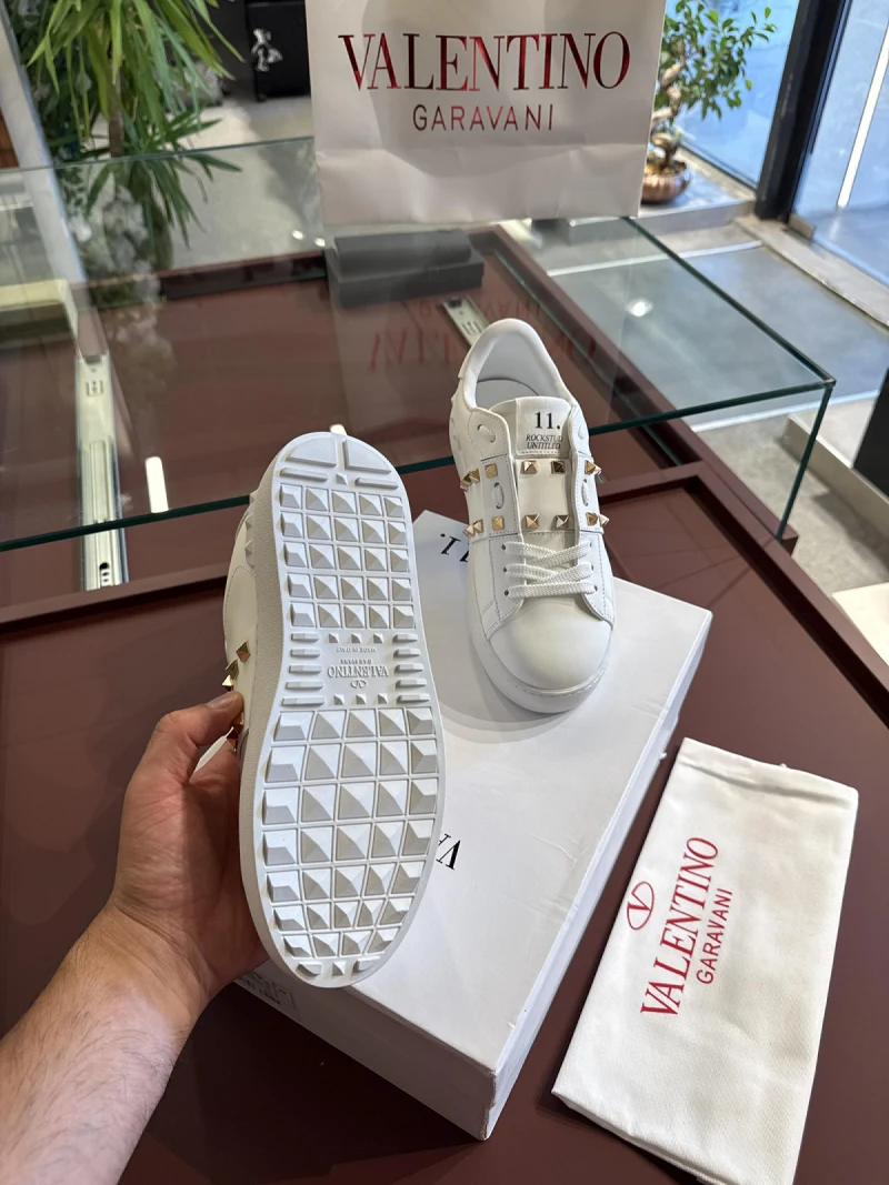 Valentino beyaz taşlı sneaker