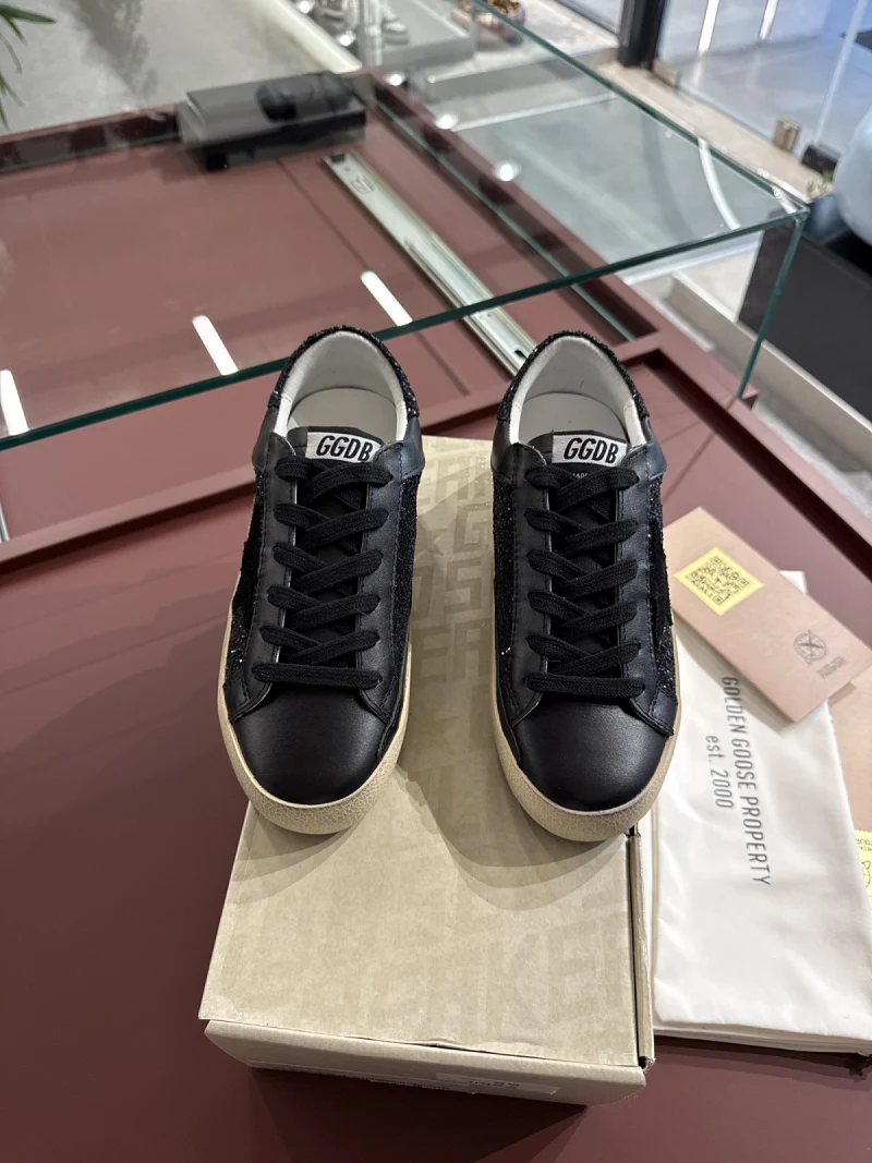Golden goose -19