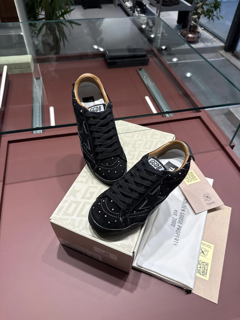 Golden goose-17
