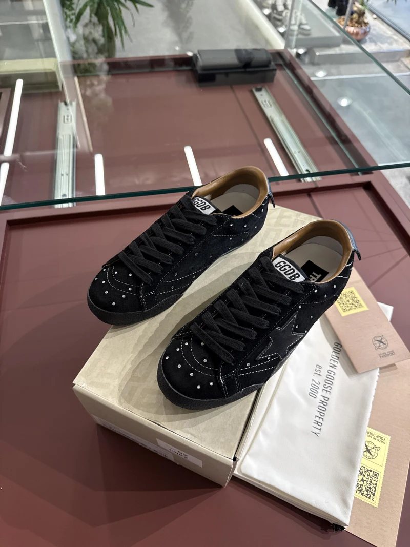 Golden goose-17