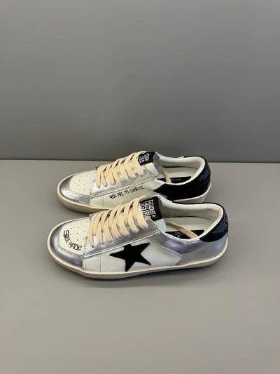 GOLDEN GOOSE
