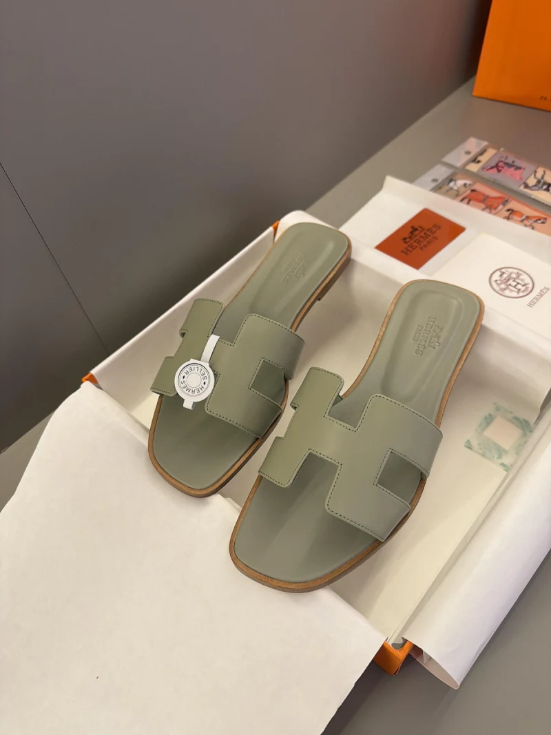 Hermes terlik -9004